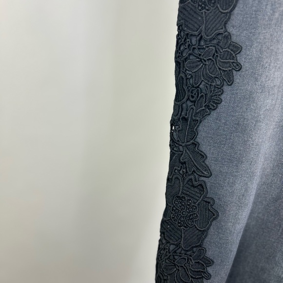 ⭐️SALE⭐️ Ricki’s - jeans - Picture 3 of 7